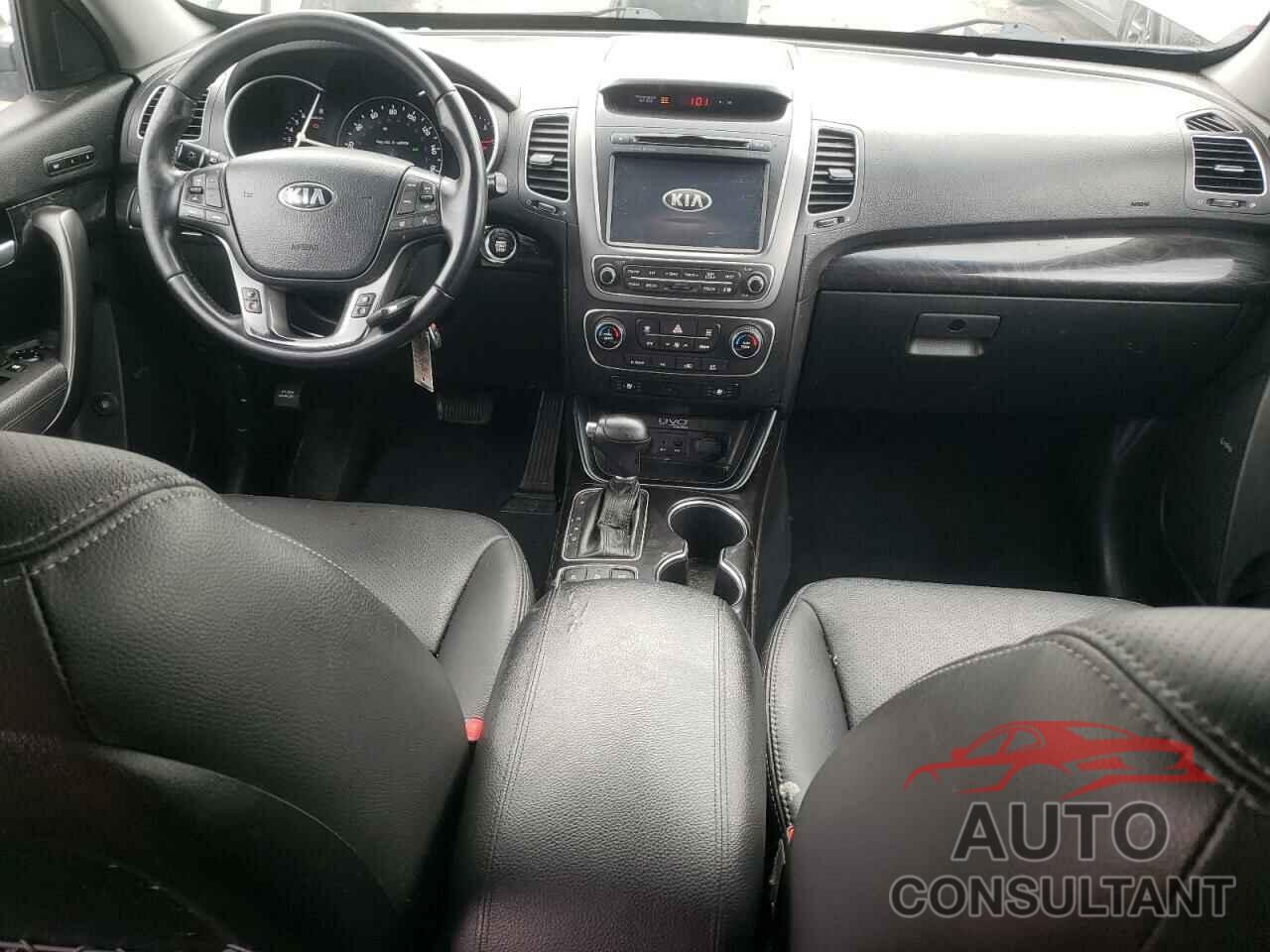 KIA SORENTO 2015 - 5XYKUDA73FG583022