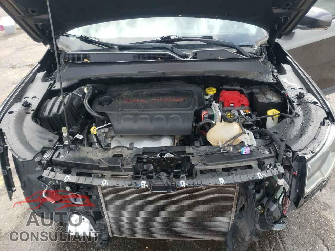 JEEP COMPASS 2019 - 3C4NJCCB3KT676286