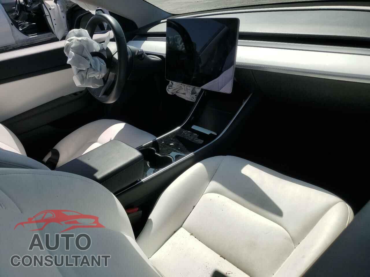 TESLA MODEL 3 2018 - 5YJ3E1EB6JF122217