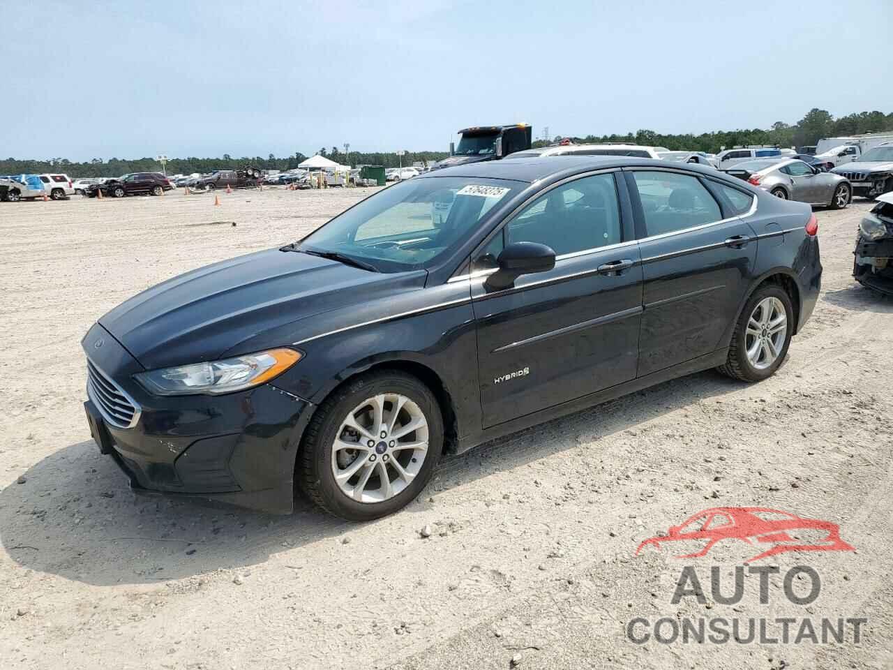 FORD FUSION 2019 - 3FA6P0LU3KR109484