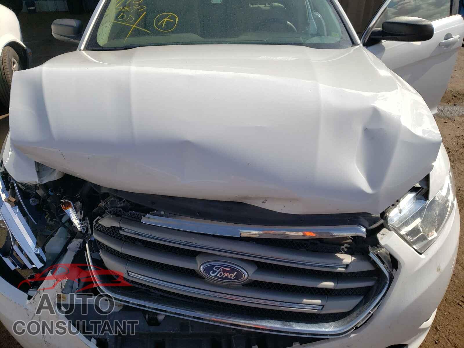 FORD TAURUS 2017 - 1FAHP2D89HG105882