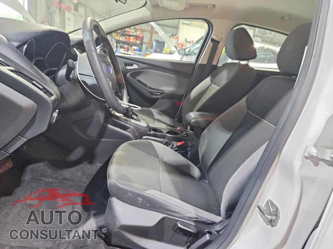 FORD FOCUS 2014 - 1FADP3F26EL460654