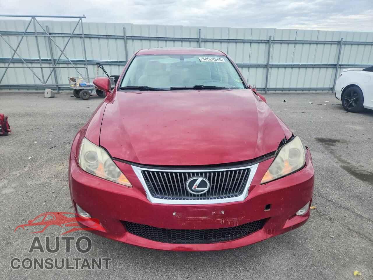 LEXUS IS 2009 - JTHCK262495029107