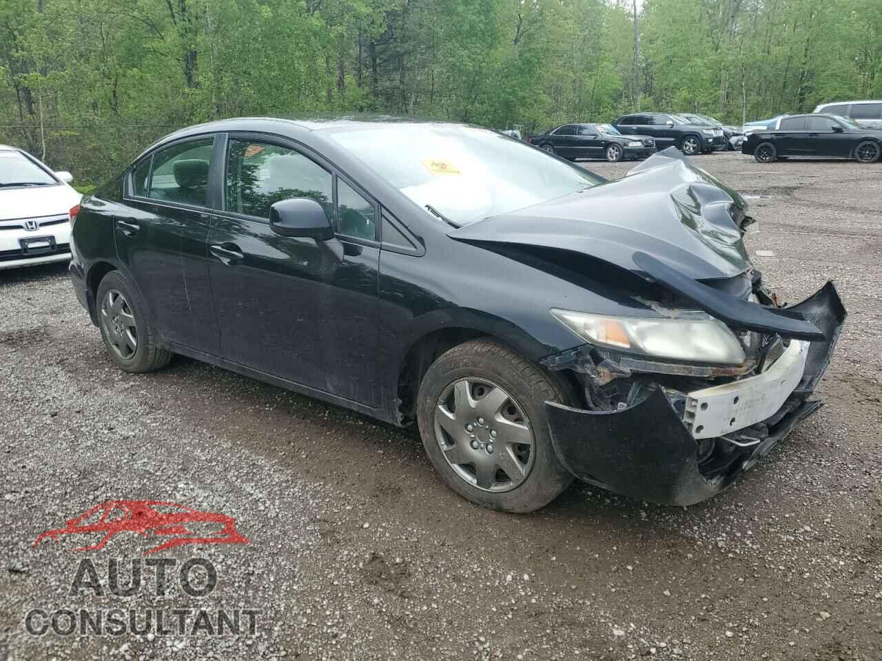 HONDA CIVIC 2013 - 2HGFB2F45DH100575
