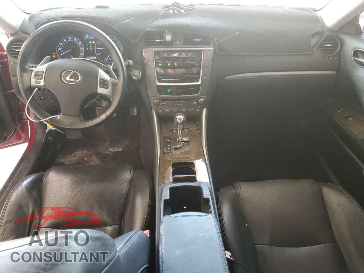 LEXUS IS 2011 - JTHBF5C28B5132798