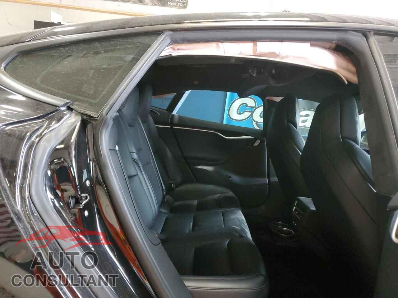 TESLA MODEL S 2017 - 5YJSA1E48HF213184