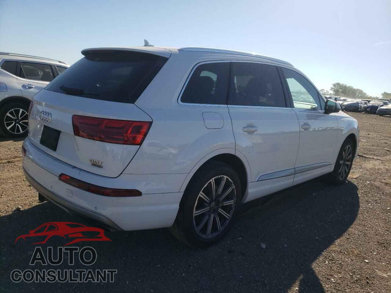 AUDI Q7 2017 - WA1LAAF75HD003818