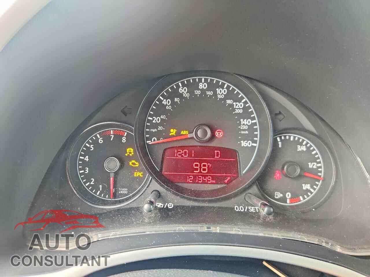 VOLKSWAGEN BEETLE 2012 - 3VWVA7AT7CM604549