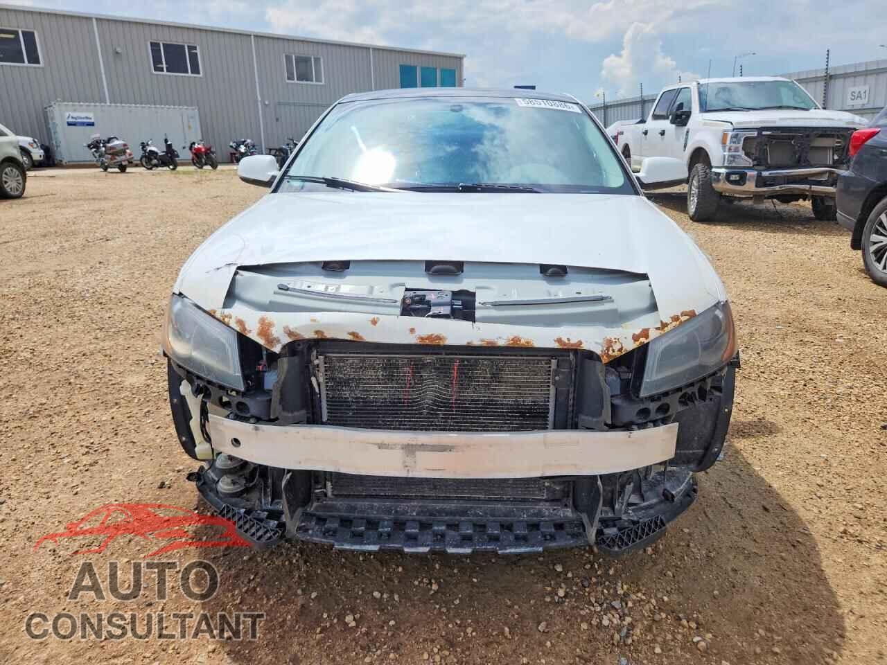 AUDI A3 2011 - WAUMFCFM0BA097206