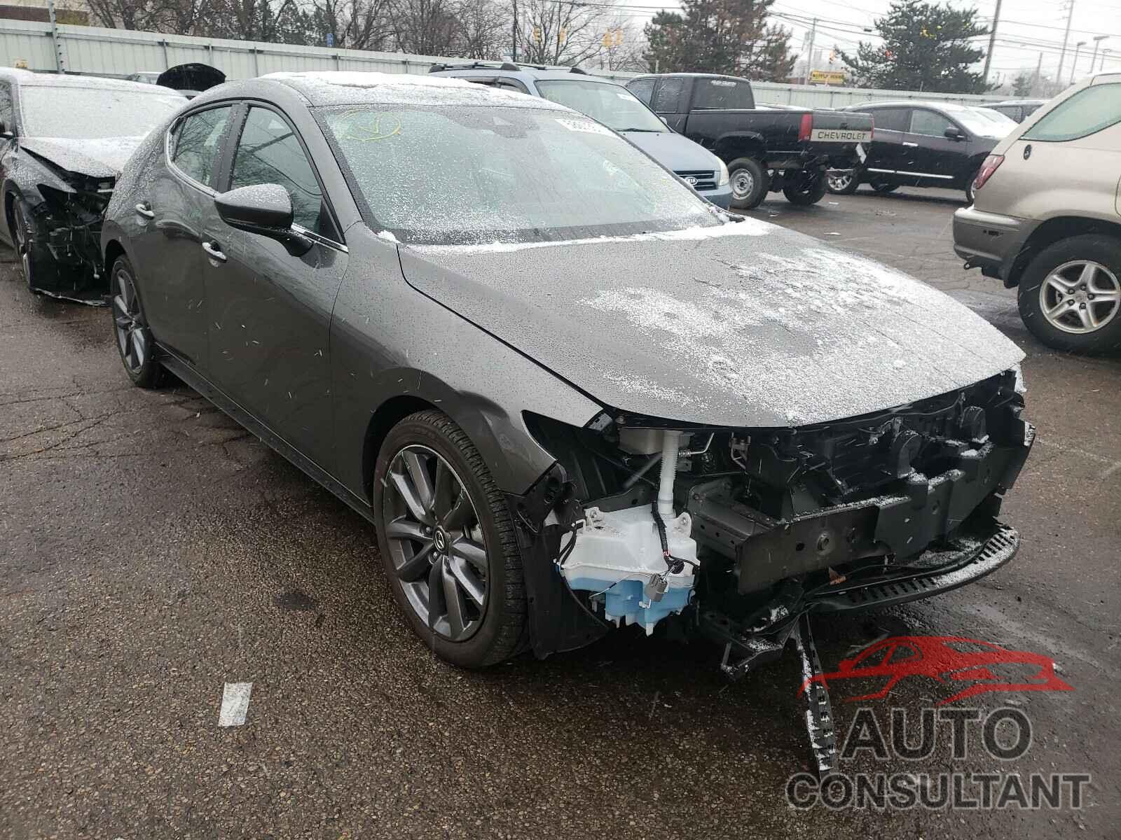 MAZDA 3 2019 - JM1BPAJM3K1137555