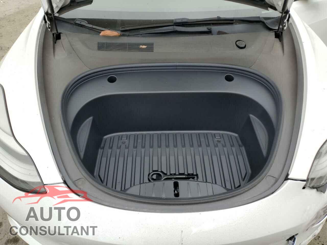 TESLA MODEL 3 2022 - 5YJ3E1EA5NF241566