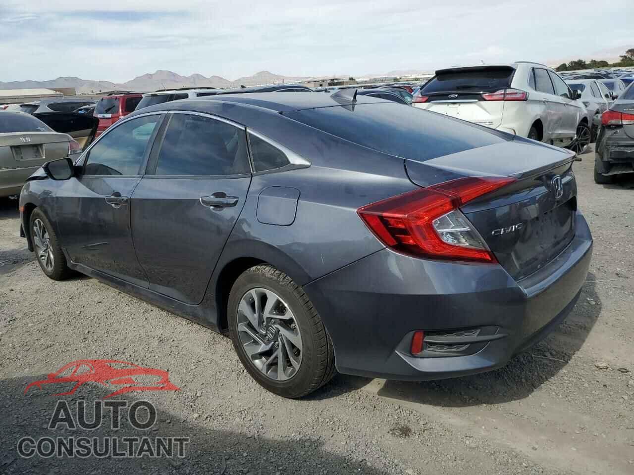 HONDA CIVIC 2018 - 19XFC2F77JE015444