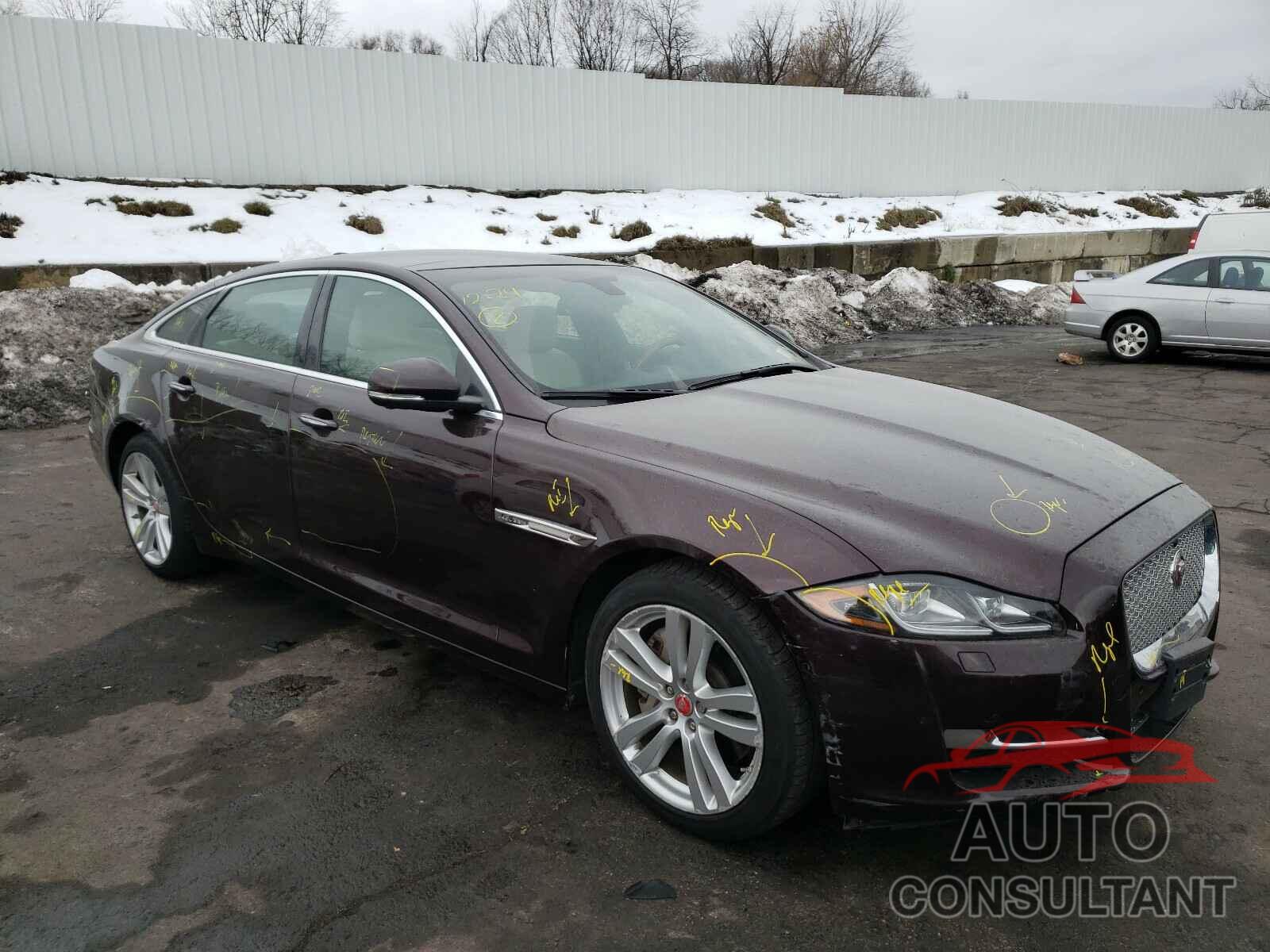 JAGUAR XJ 2017 - SAJWJ2GD7H8W04090
