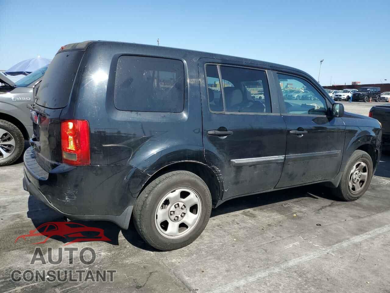 HONDA PILOT 2014 - 5FNYF3H27EB004600