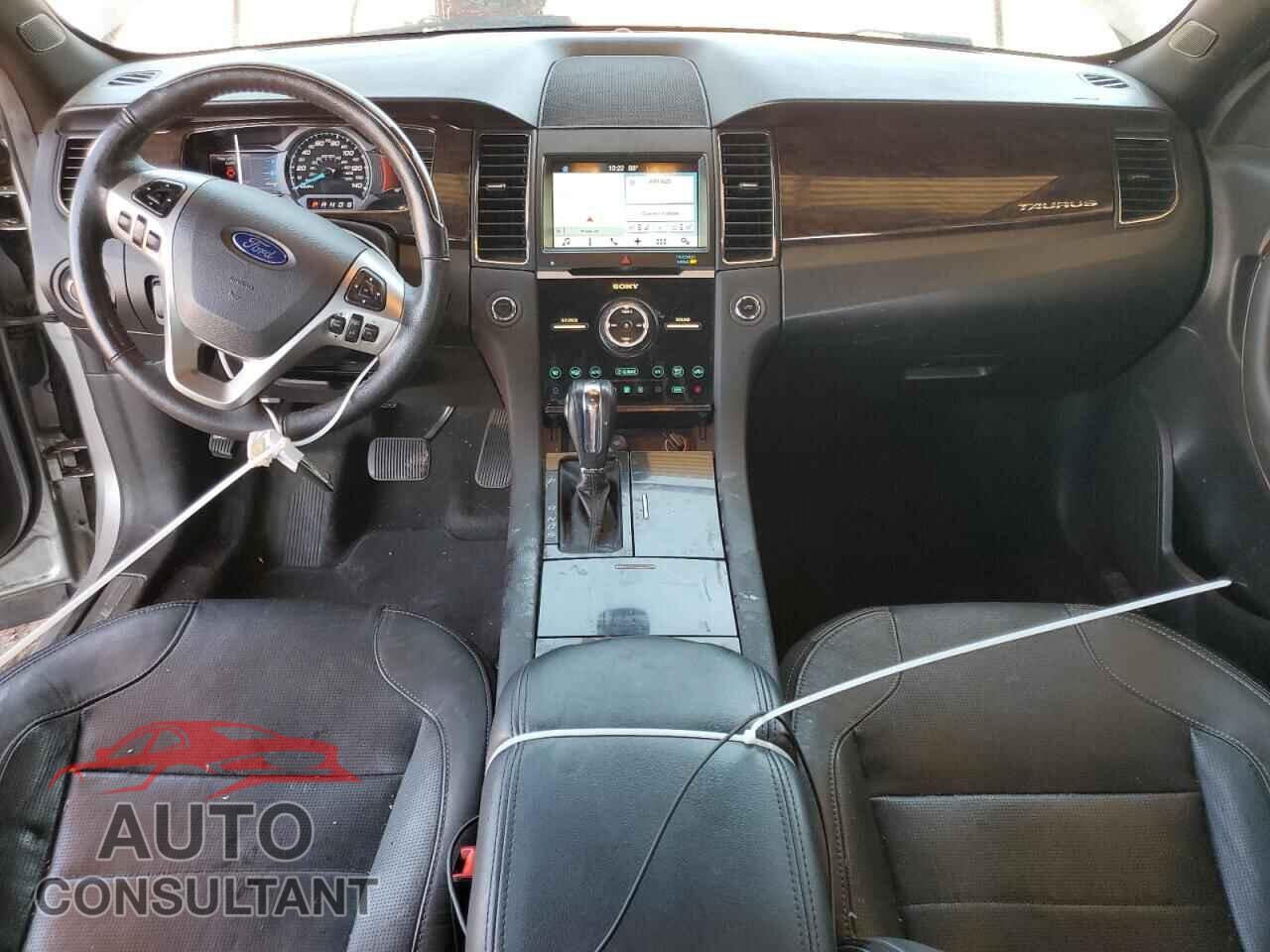 FORD TAURUS 2017 - 1FAHP2F8XHG113809