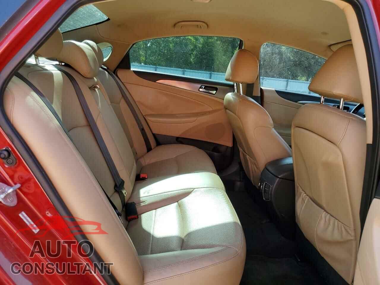 HYUNDAI SONATA 2013 - KMHEC4A45DA100581
