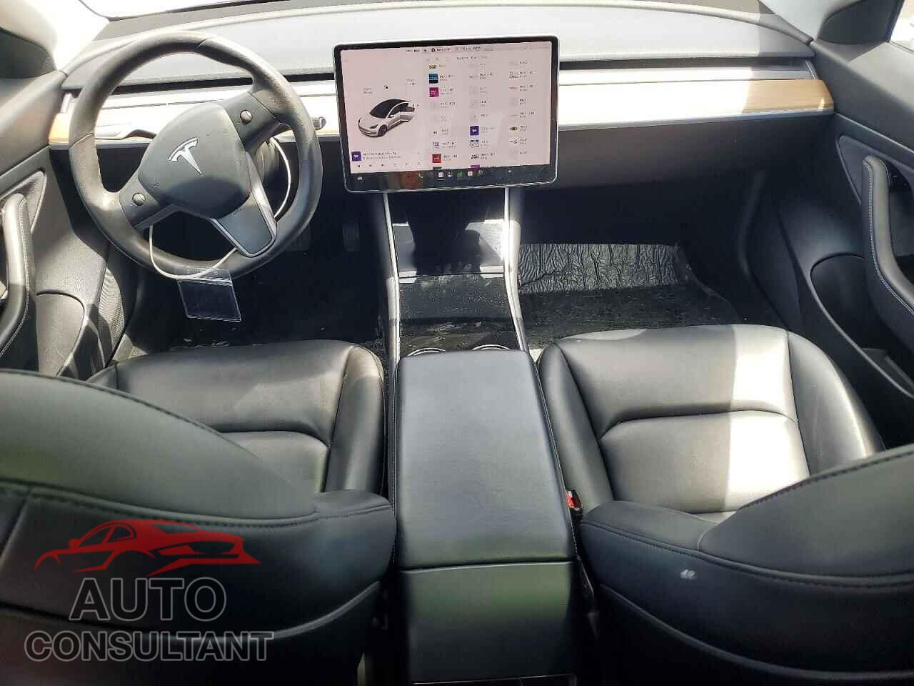 TESLA MODEL 3 2020 - 5YJ3E1EAXLF746998