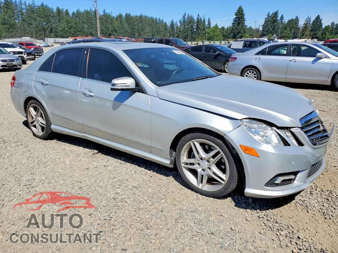 MERCEDES-BENZ E-CLASS 2011 - WDDHF8HB3BA359318