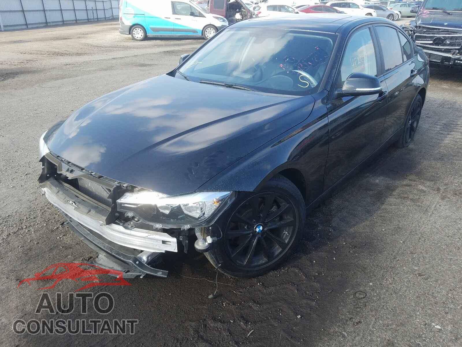BMW 3 SERIES 2017 - WBA8A9C55HK619718