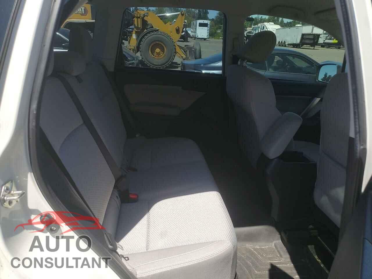 SUBARU FORESTER 2017 - JF2SJABC8HH559765