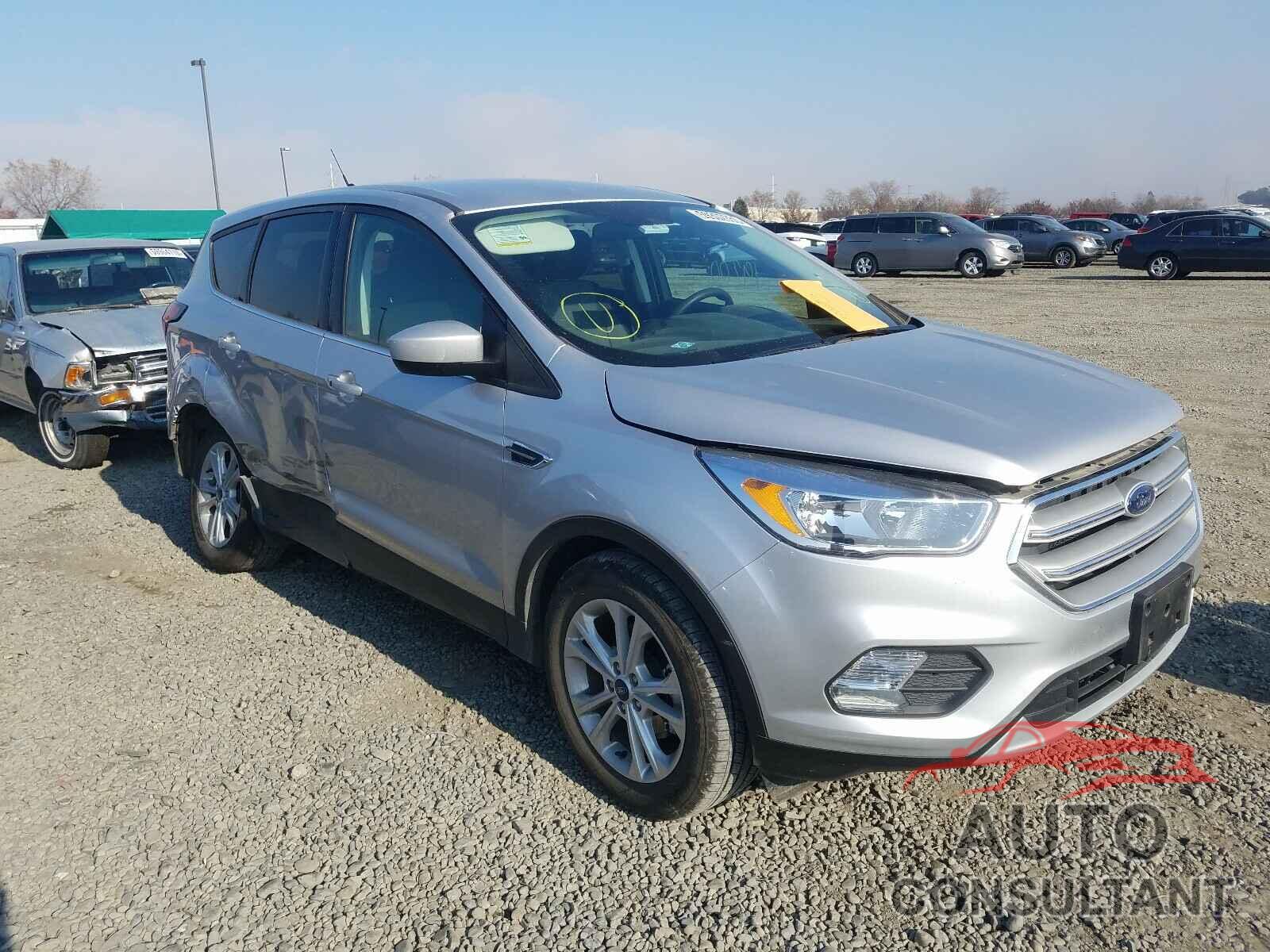 FORD ESCAPE 2019 - 1FMCU0GD2KUA21031