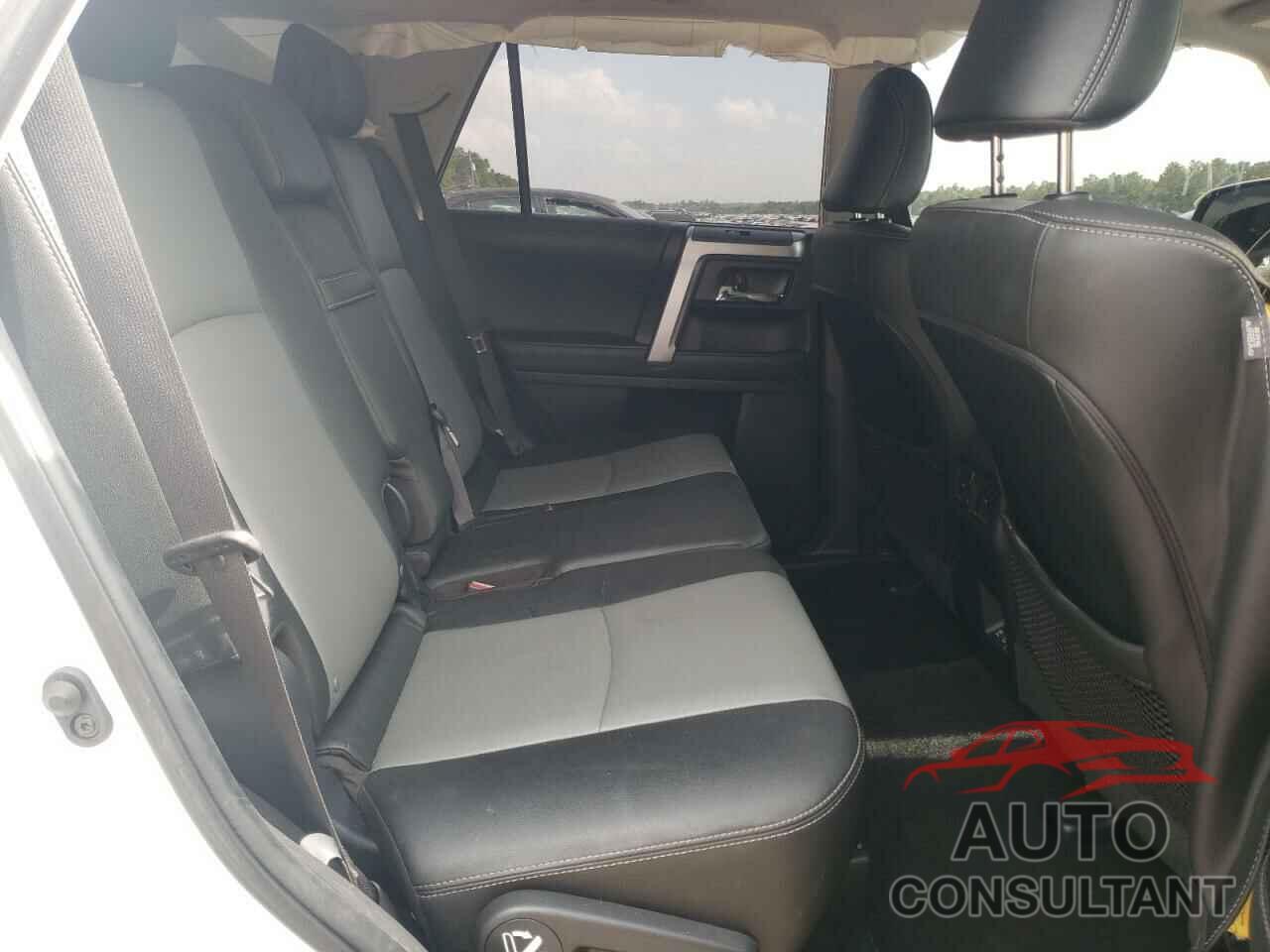 TOYOTA 4RUNNER 2021 - JTENU5JRXM5900512