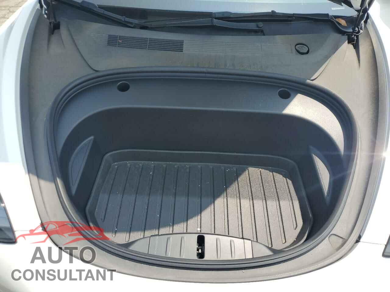 TESLA MODEL 3 2023 - 5YJ3E1EB6PF472343