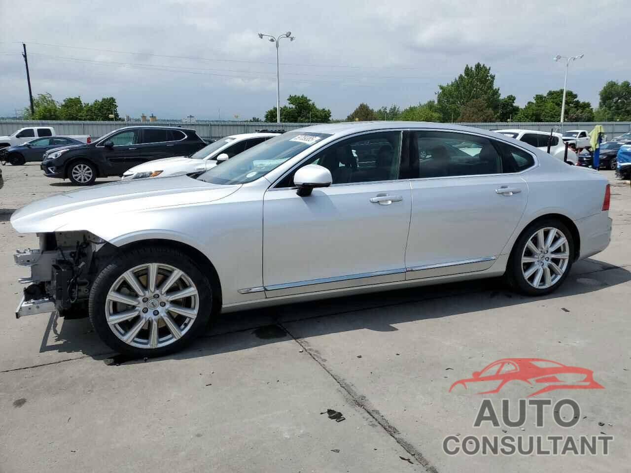 VOLVO S90 2018 - LVY992ML0JP038116