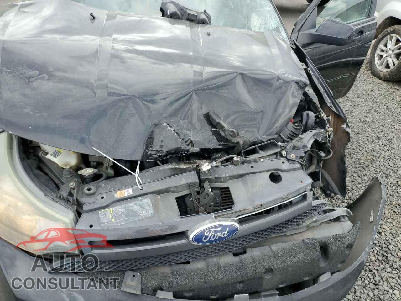 FORD FOCUS 2011 - 1FAHP3GN8BW135539