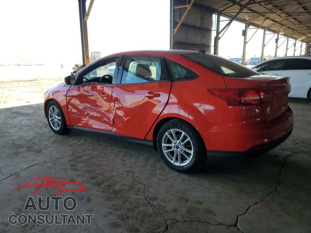 FORD FOCUS 2015 - 1FADP3F23FL325858