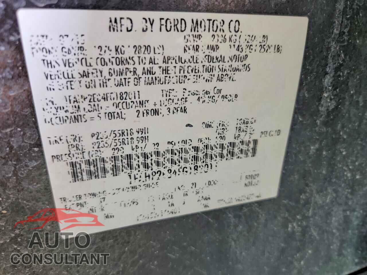FORD TAURUS 2015 - 1FAHP2E84FG182011