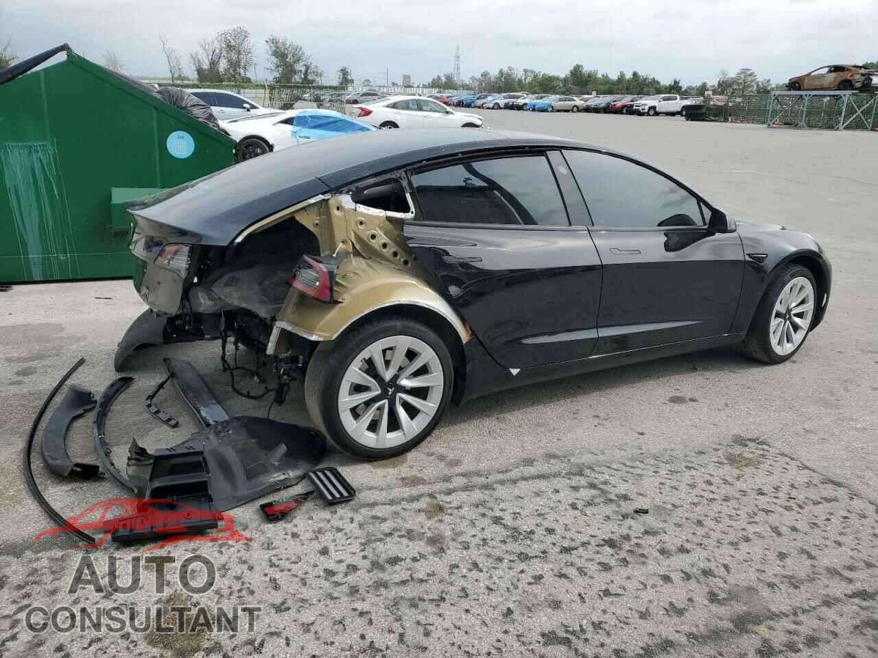 TESLA MODEL 3 2023 - 5YJ3E1EA8PF490138