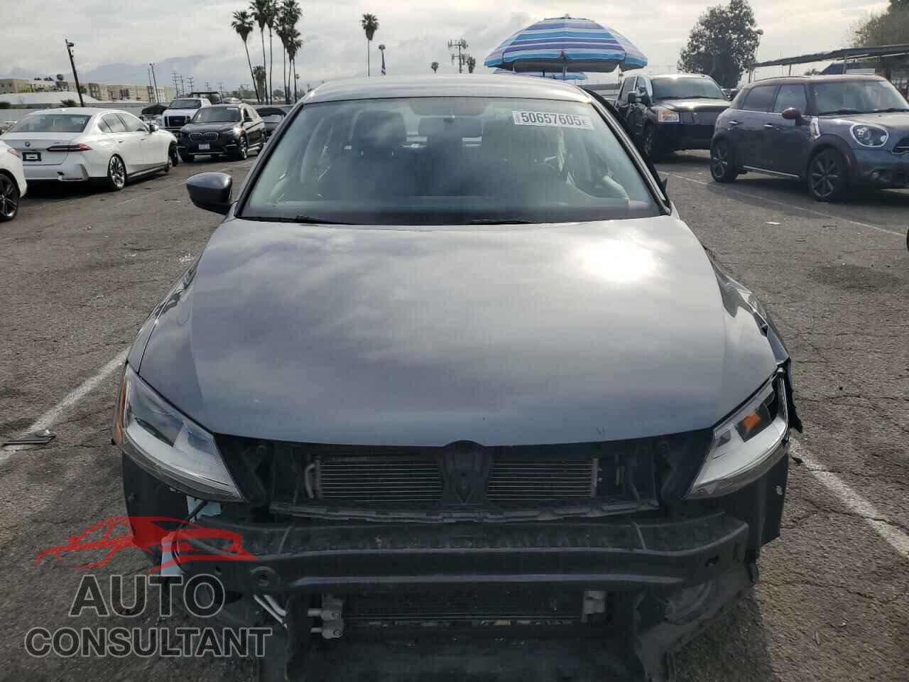 VOLKSWAGEN JETTA 2017 - 3VW2B7AJ2HM409710