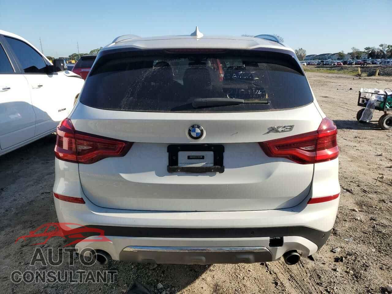 BMW X3 2018 - 5UXTR9C51JLC82844