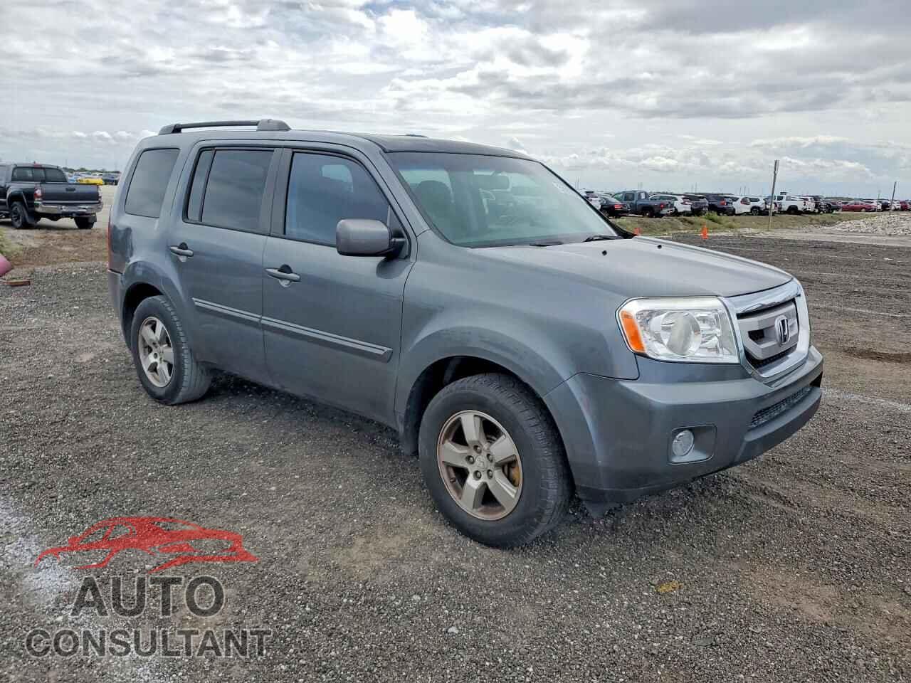 HONDA PILOT 2011 - 5FNYF3H58BB057599