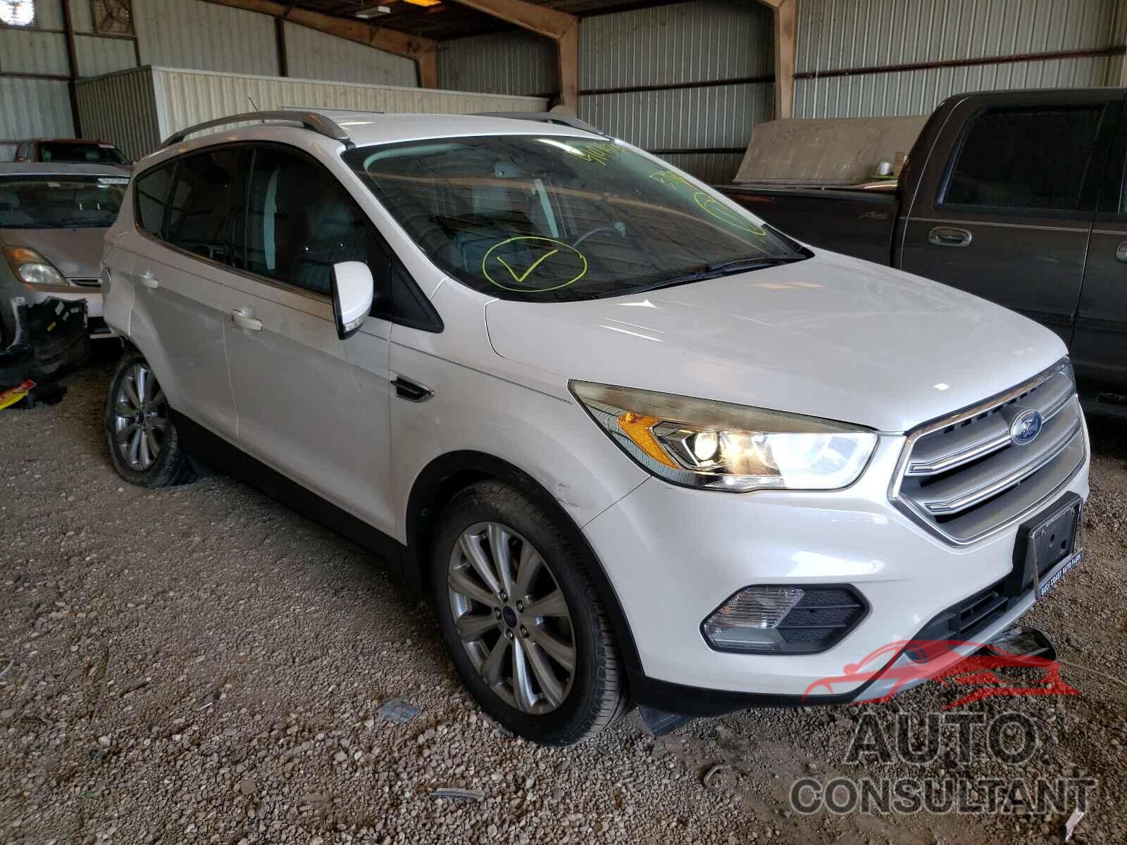 FORD ESCAPE 2017 - 1FMCU0JD5HUE71659