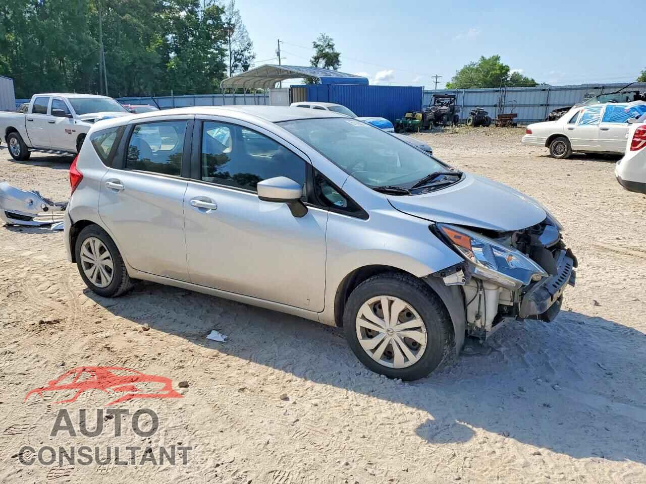 NISSAN VERSA 2017 - 3N1CE2CP7HL352433