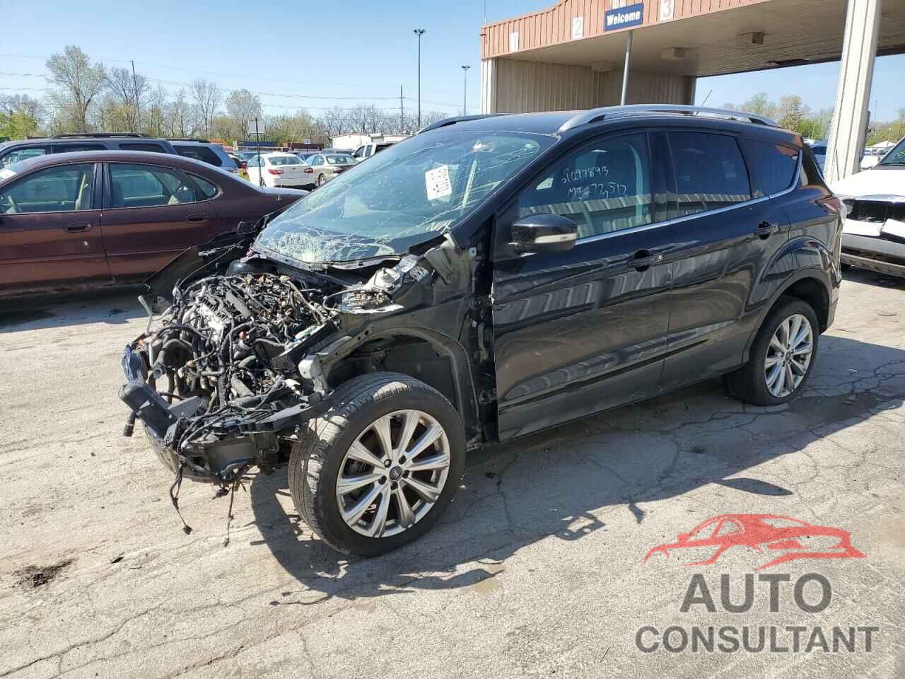 FORD ESCAPE 2017 - 1FMCU0JD9HUC22829