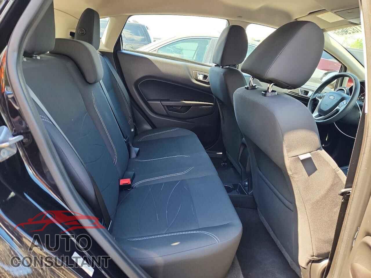 FORD FIESTA 2014 - 3FADP4EJ3EM194717
