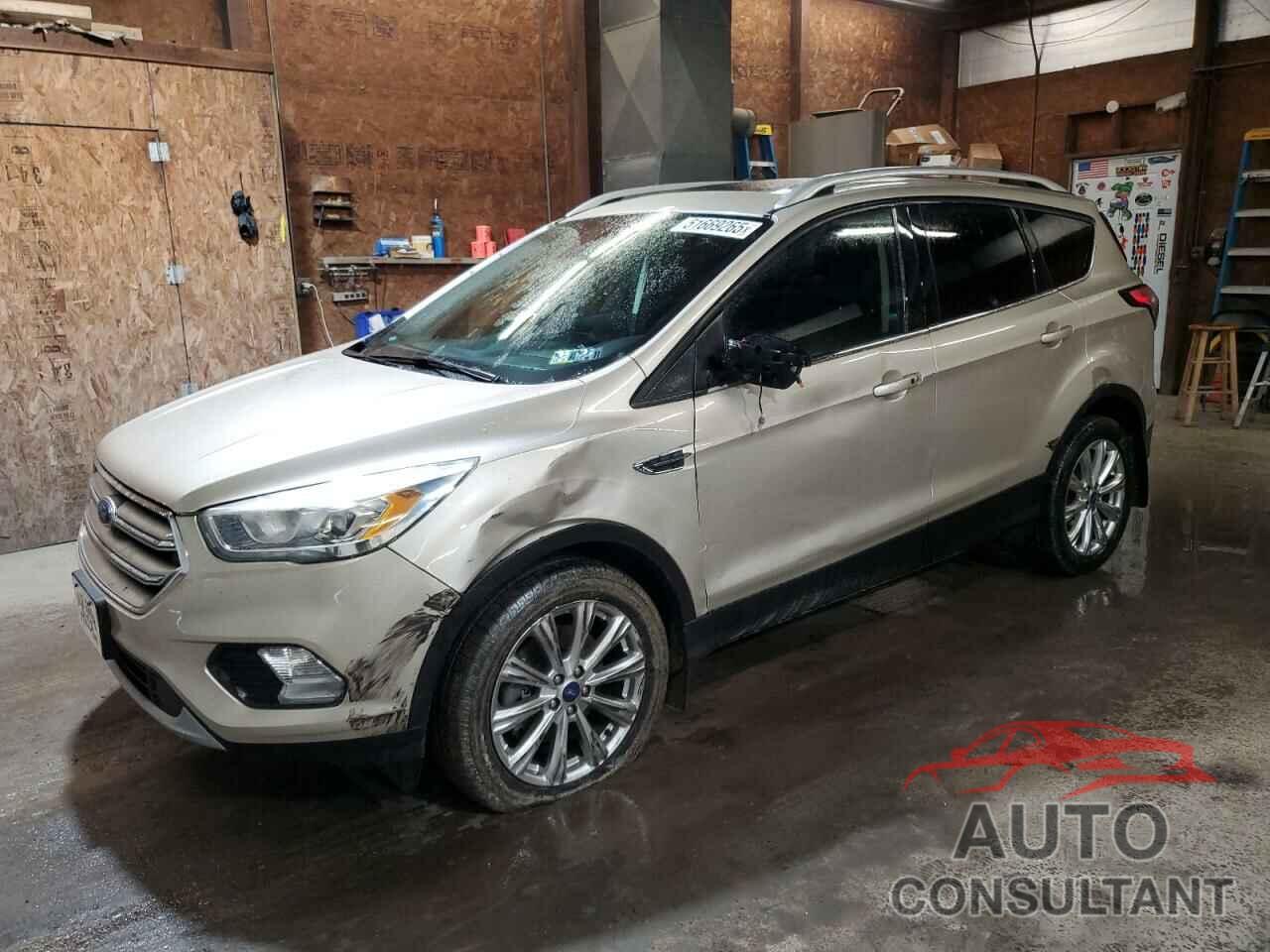 FORD ESCAPE 2017 - 1FMCU0J92HUC71396