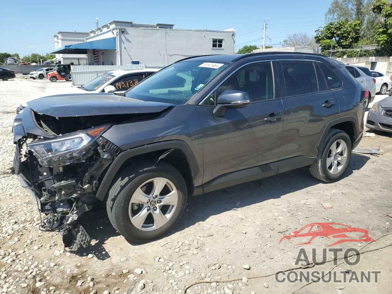 TOYOTA RAV4 2021 - 2T3W1RFV8MC172648