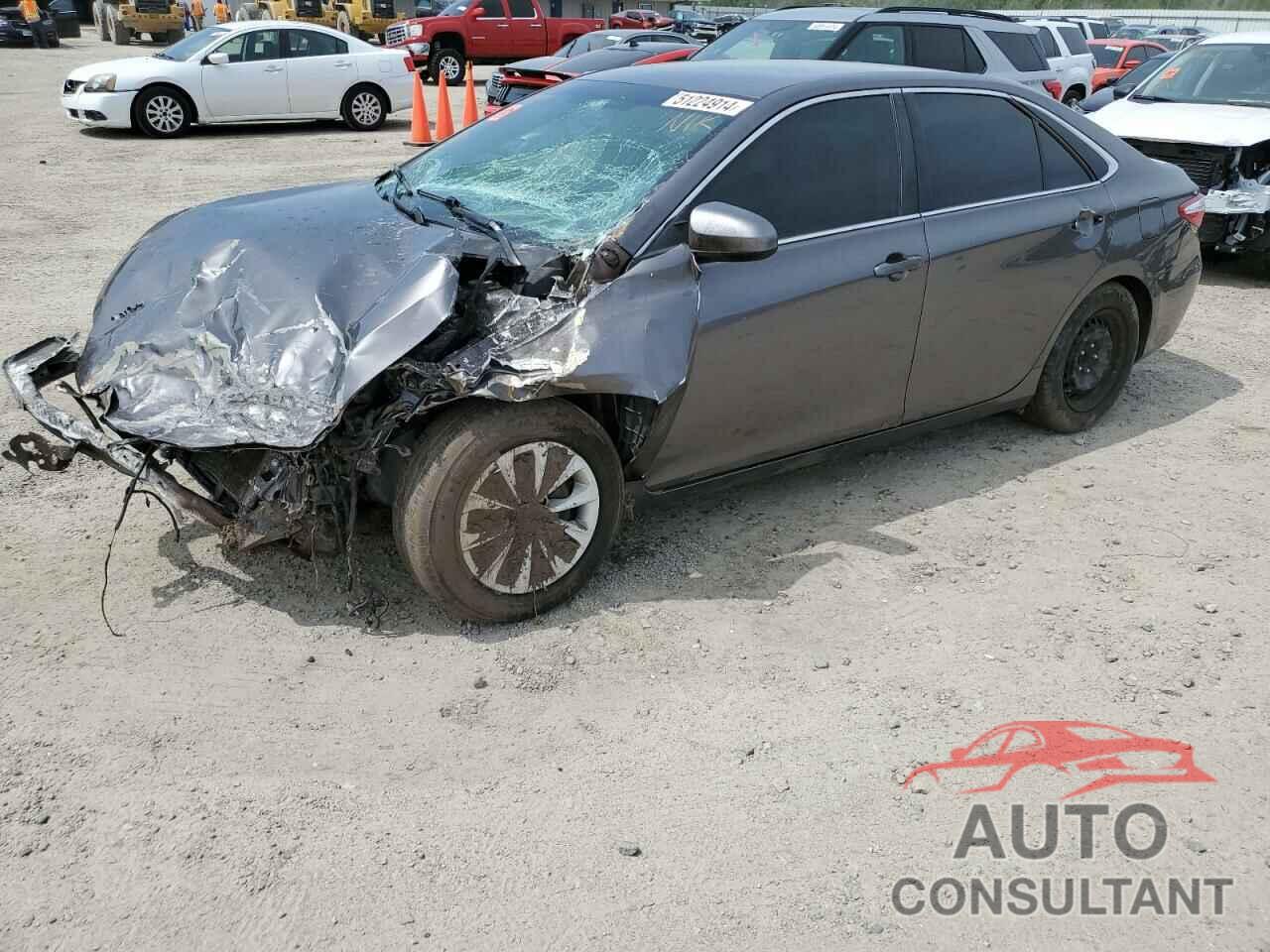 TOYOTA CAMRY 2016 - 4T4BF1FK6GR547915