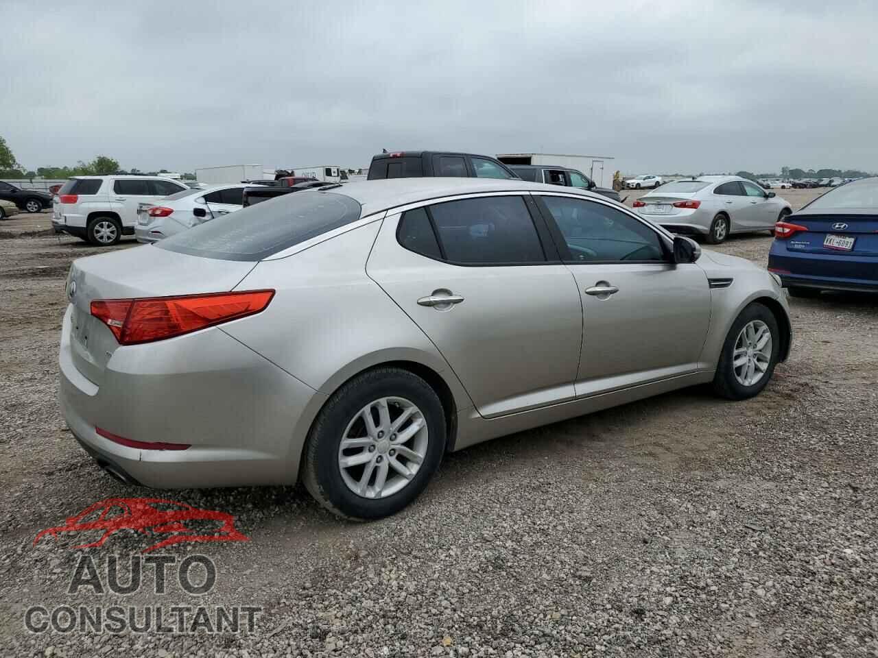 KIA OPTIMA 2013 - KNAGM4A73D5337614