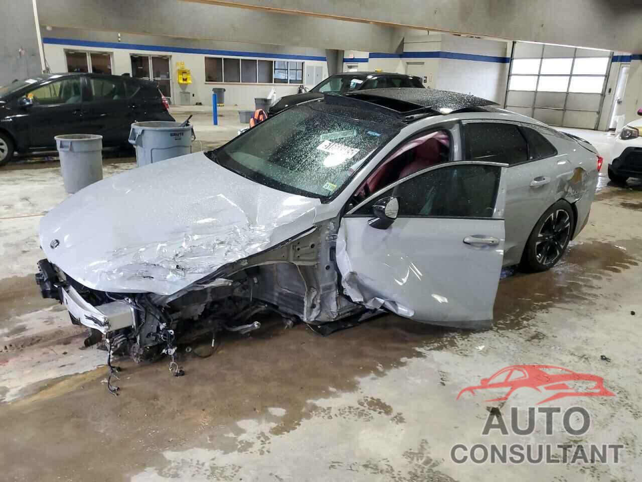 KIA K5 2021 - 5XXG64J25MG032175