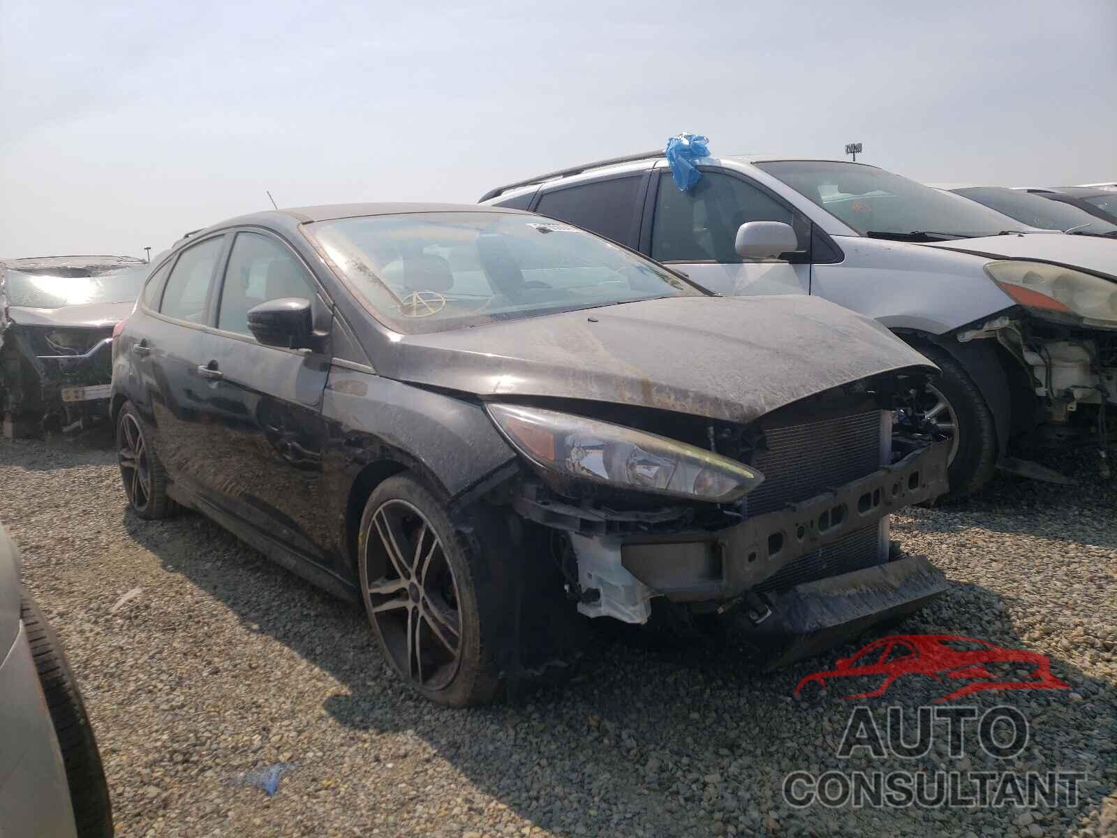 FORD FOCUS 2017 - 1FADP3L98HL344345