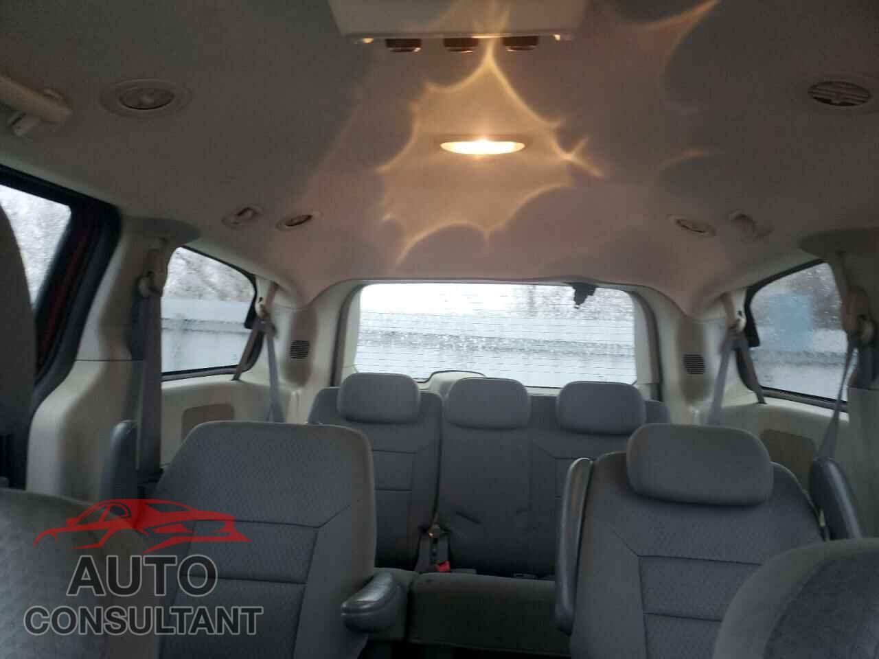 DODGE CARAVAN 2010 - 2D4RN4DE2AR111178