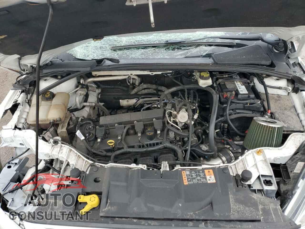 FORD FOCUS 2017 - 1FADP3K23HL247963