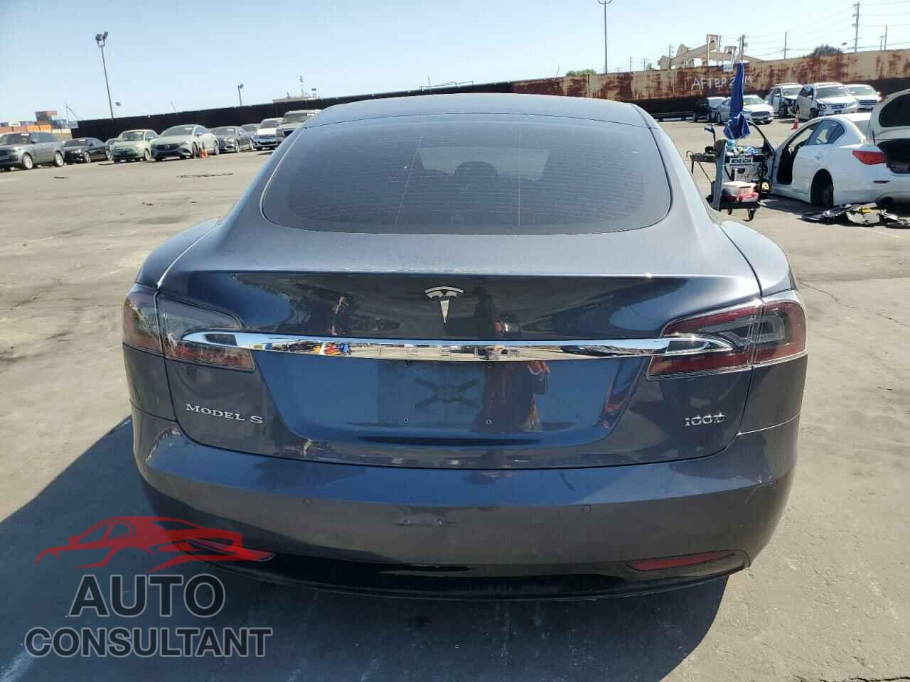 TESLA MODEL S 2019 - 5YJSA1E2XKF305595