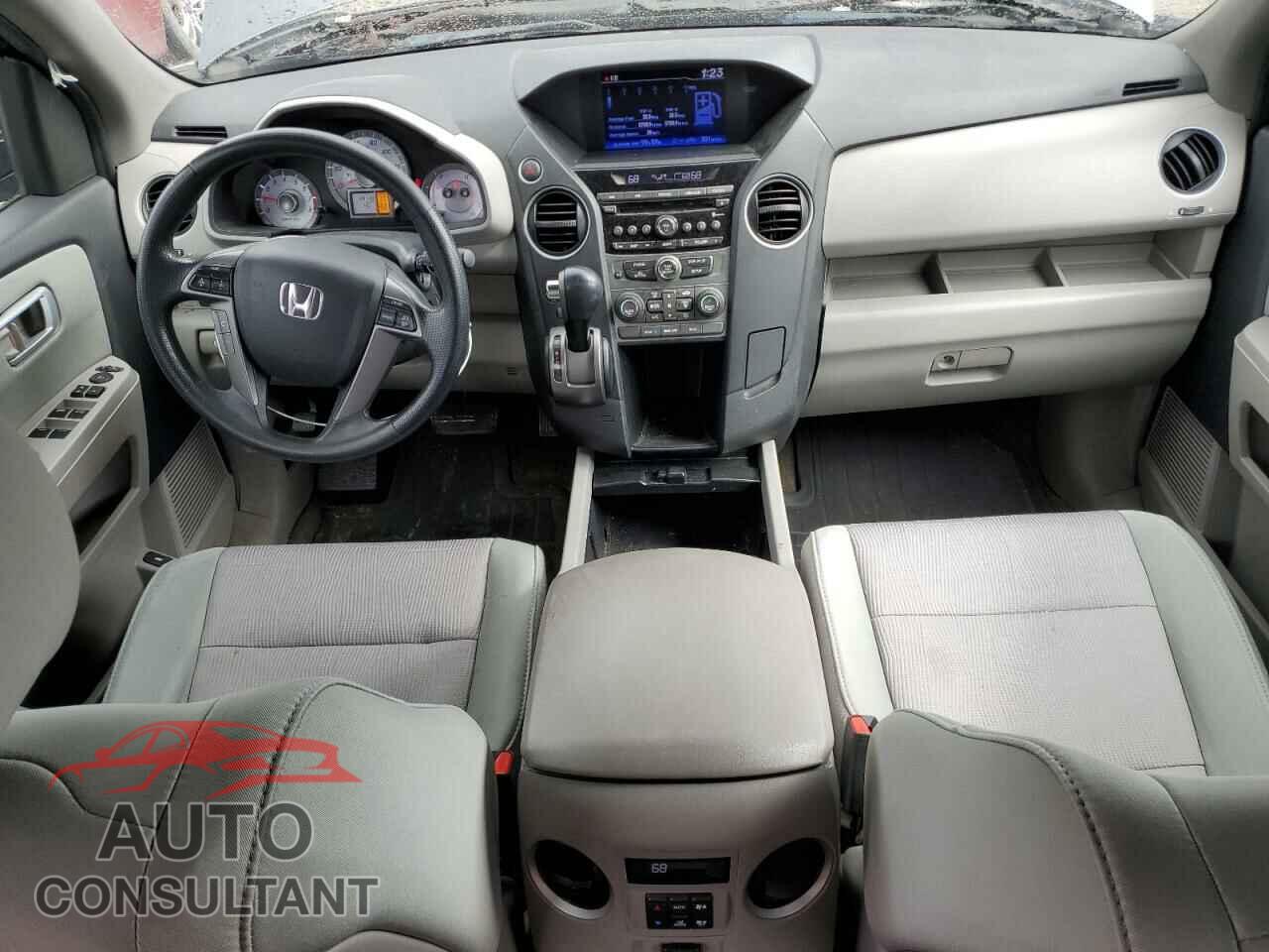 HONDA PILOT 2013 - 5FNYF3H44DB035643