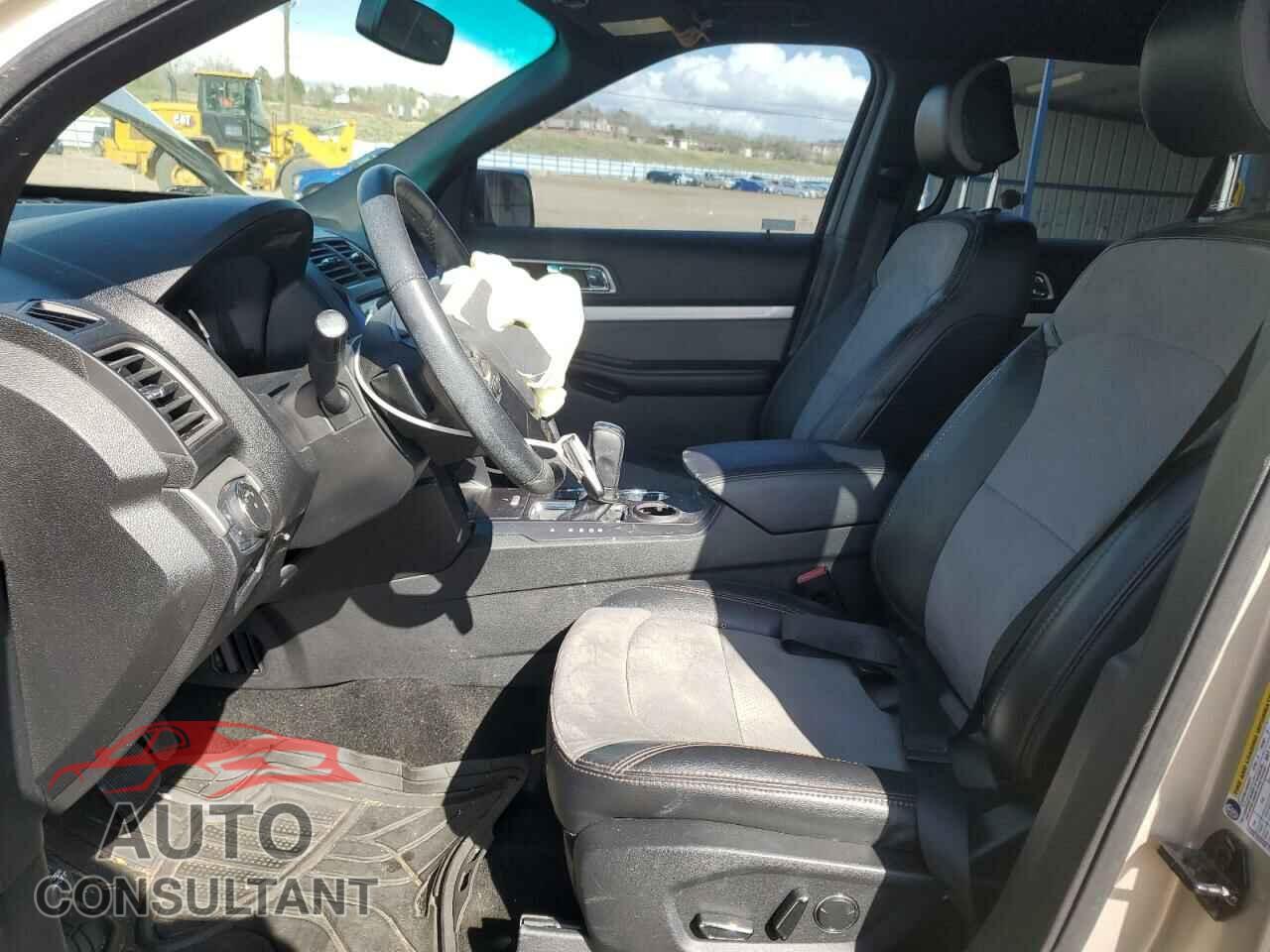 FORD EXPLORER 2017 - 1FM5K7D86HGA93145